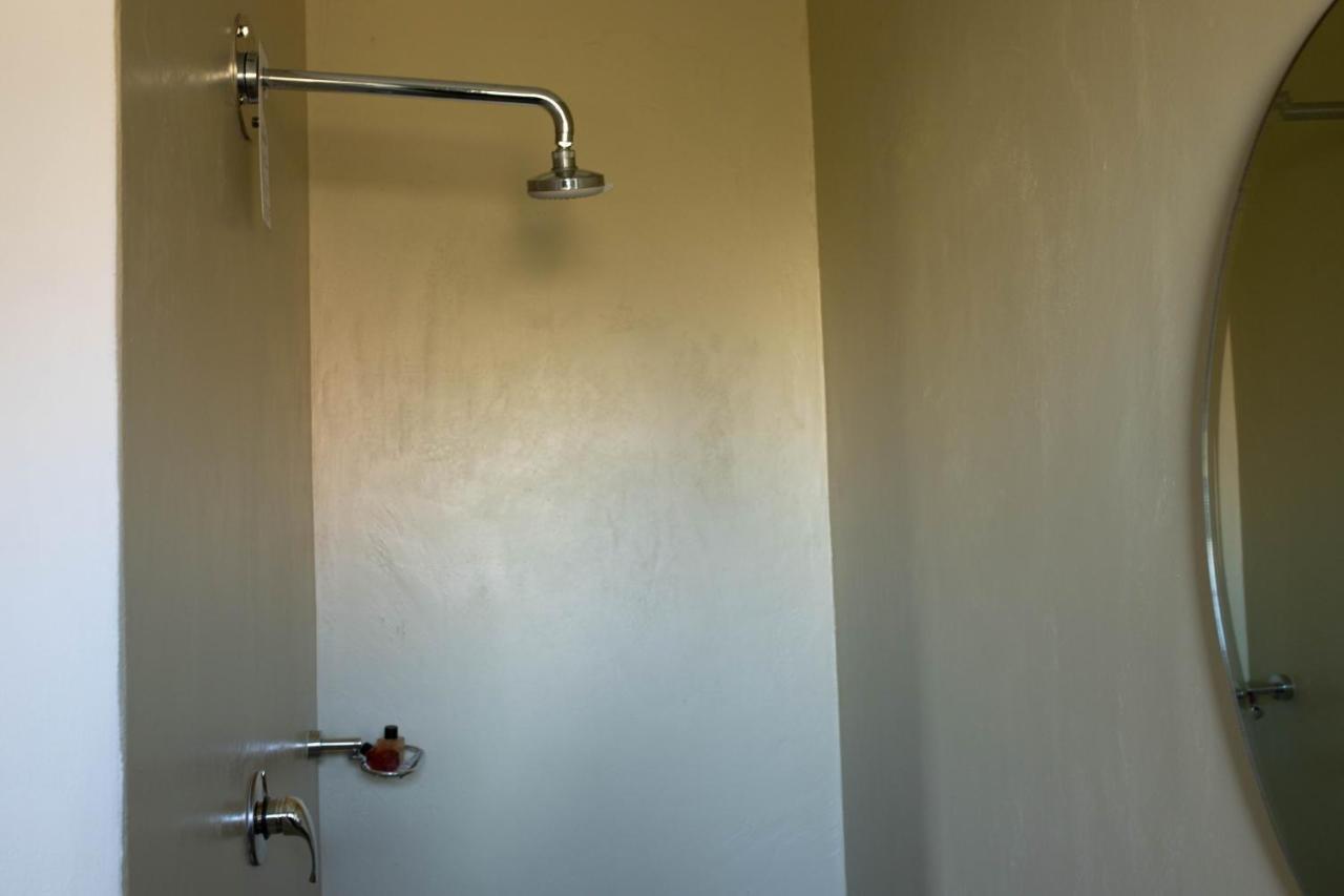 Stay At Friends Economic Rooms Malkopvlei Екстериор снимка