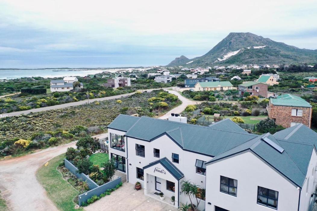 Stay At Friends Economic Rooms Malkopvlei Екстериор снимка